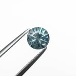Load image into Gallery viewer, 0.76ct 5.54x5.51x3.64mm Round Brilliant Sapphire 19942-27
