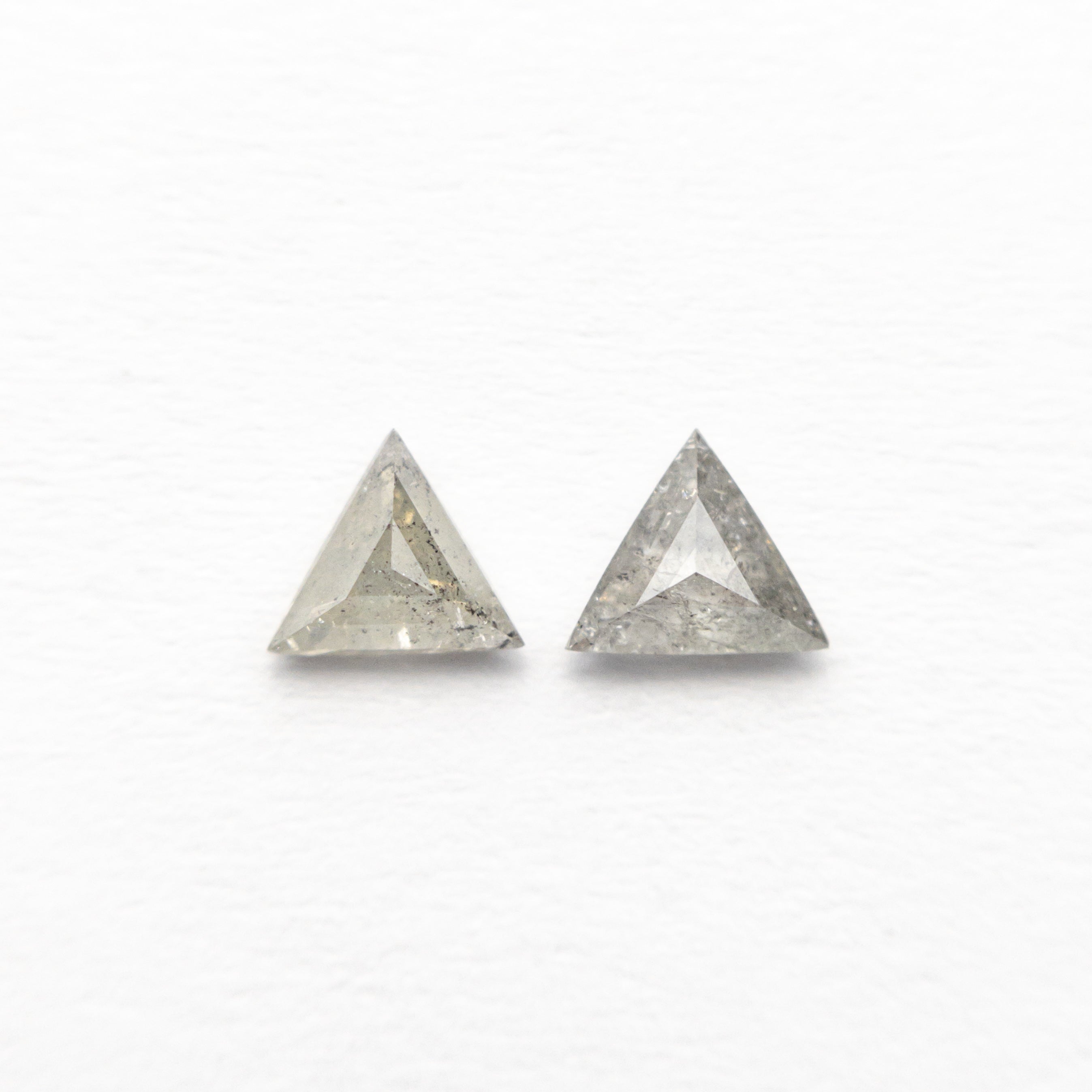 0.25cttw 2pc 3.93x3.46x1.84mm 4.05x3.48x1.48mm Triangle Rosecut Matching Pair 24471-01