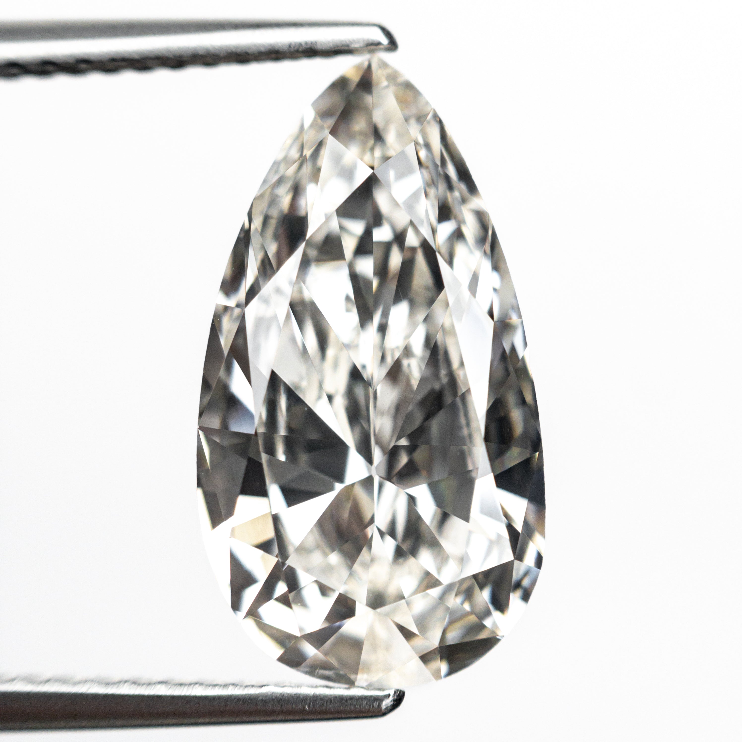 3.99ct 15.82x8.54x4.71mm GIA VS1 K Vintage Pear Brilliant 25918-01