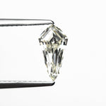 Load image into Gallery viewer, 0.91ct 9.95x5.23x2.88mm SI1 K Shield Step Cut 25955-01
