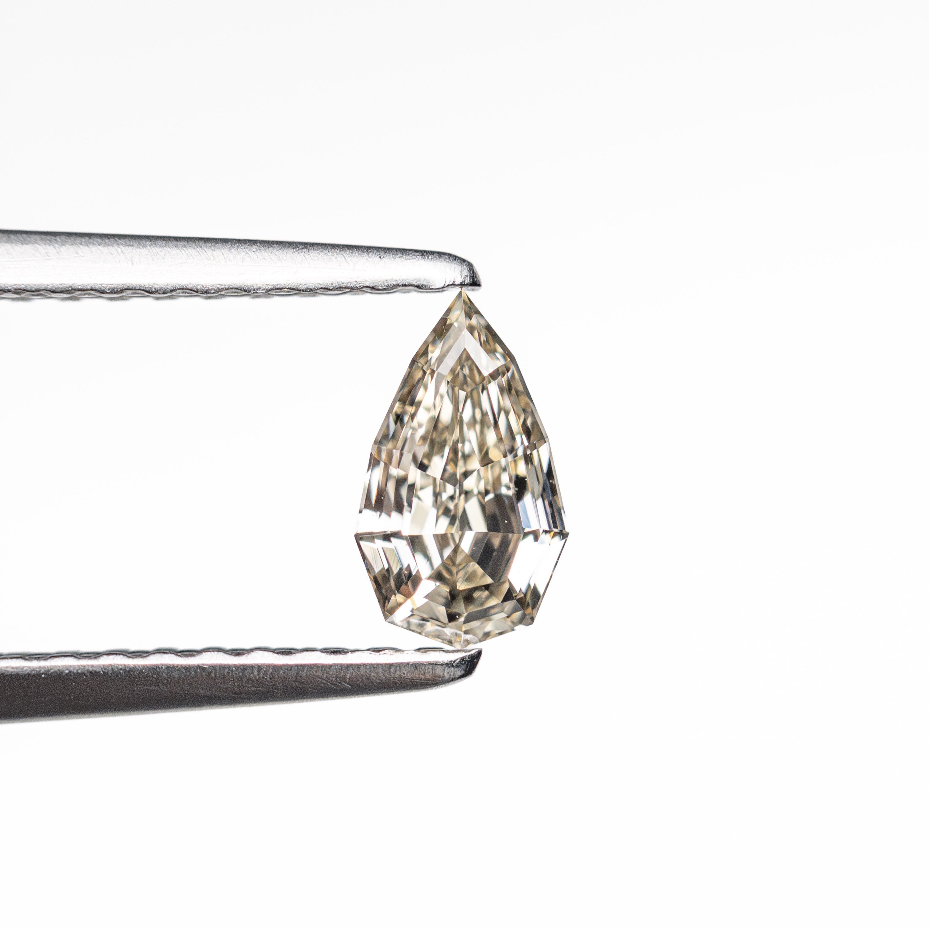 0.30ct 6.29x3.55x2.13mm SI1 C3 Geo Pear Step Cut 🇿🇦 26109-19