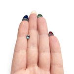 Load image into Gallery viewer, 0.86ct 5.99x5.13x3.62mm Oval Brilliant Sapphire 26158-05
