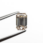 Load image into Gallery viewer, 1.11ct 7.23x4.69x3.17mm VS1 C4 Cut Corner Rectangle Step Cut 🇨🇦 26316-02
