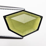 Load image into Gallery viewer, 3.67ct 14.76x10.08x 2.70mm Shield Rosecut Sapphire 26327-07
