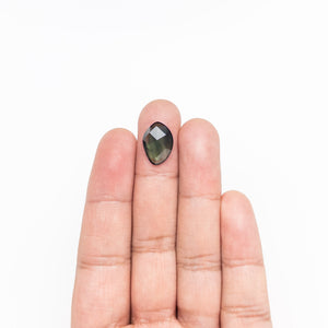 4.07ct 14.68x10.50x2.78mm Amorphous Rosecut Sapphire 26327-09
