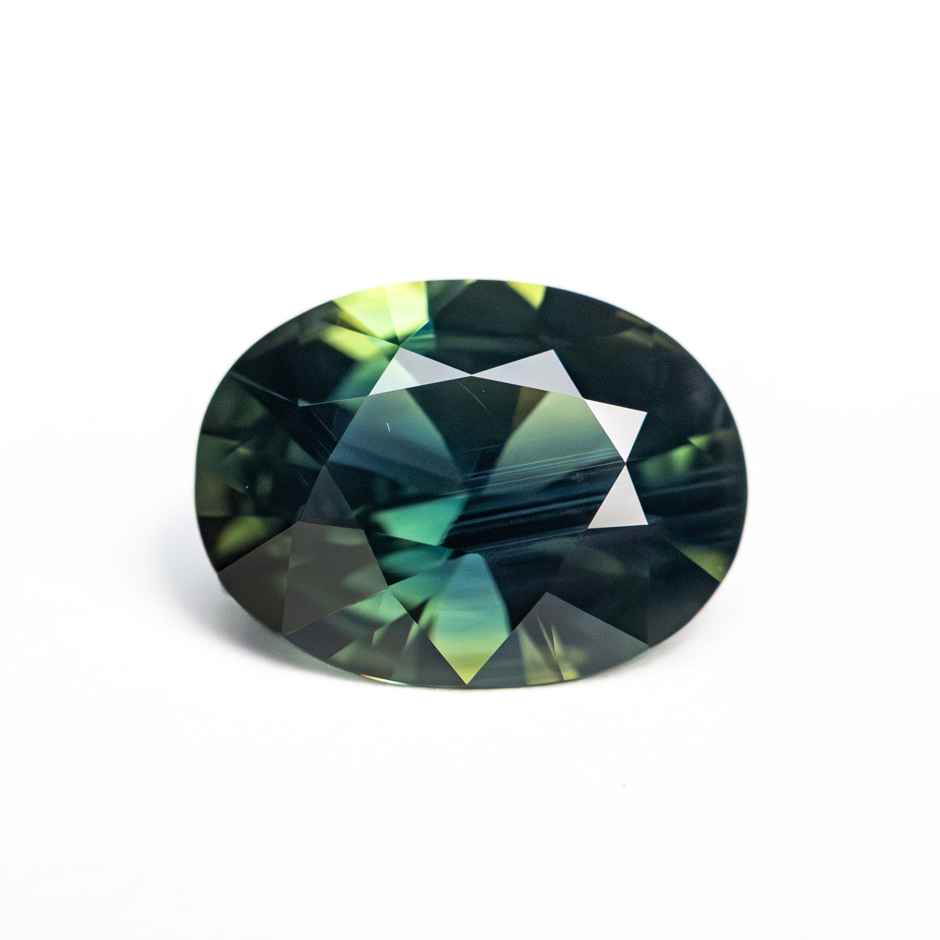 2.70ct 10.06x7.53x4.86mm Oval Brilliant Sapphire 26491-02