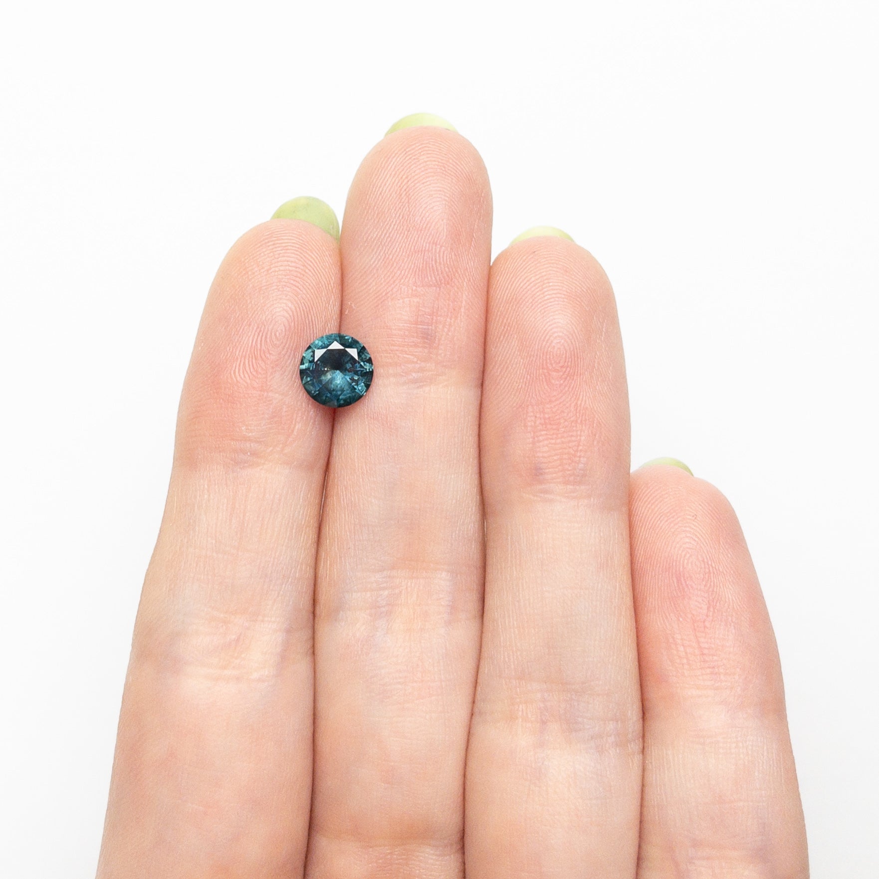 1.19ct 6.61x6.57x3.79mm Round Brilliant Sapphire 26524-16