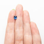 Load image into Gallery viewer, 0.99ct 6.73x5.44x3.56mm Oval Brilliant Sapphire 26527-01
