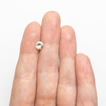 Load image into Gallery viewer, 0.79ct 5.71x5.67x3.30mm Round Brilliant Sapphire 26532-04
