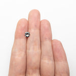 Load image into Gallery viewer, 0.65ct 5.47x5.43x2.99mm Round Brilliant Sapphire 26556-01
