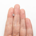 Load image into Gallery viewer, 0.57ct 5.03x4.97x3.11mm Round Brilliant Sapphire 26556-05
