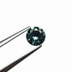 Load image into Gallery viewer, 0.53ct 4.96x4.94x2.90mm Round Brilliant Sapphire 26556-26
