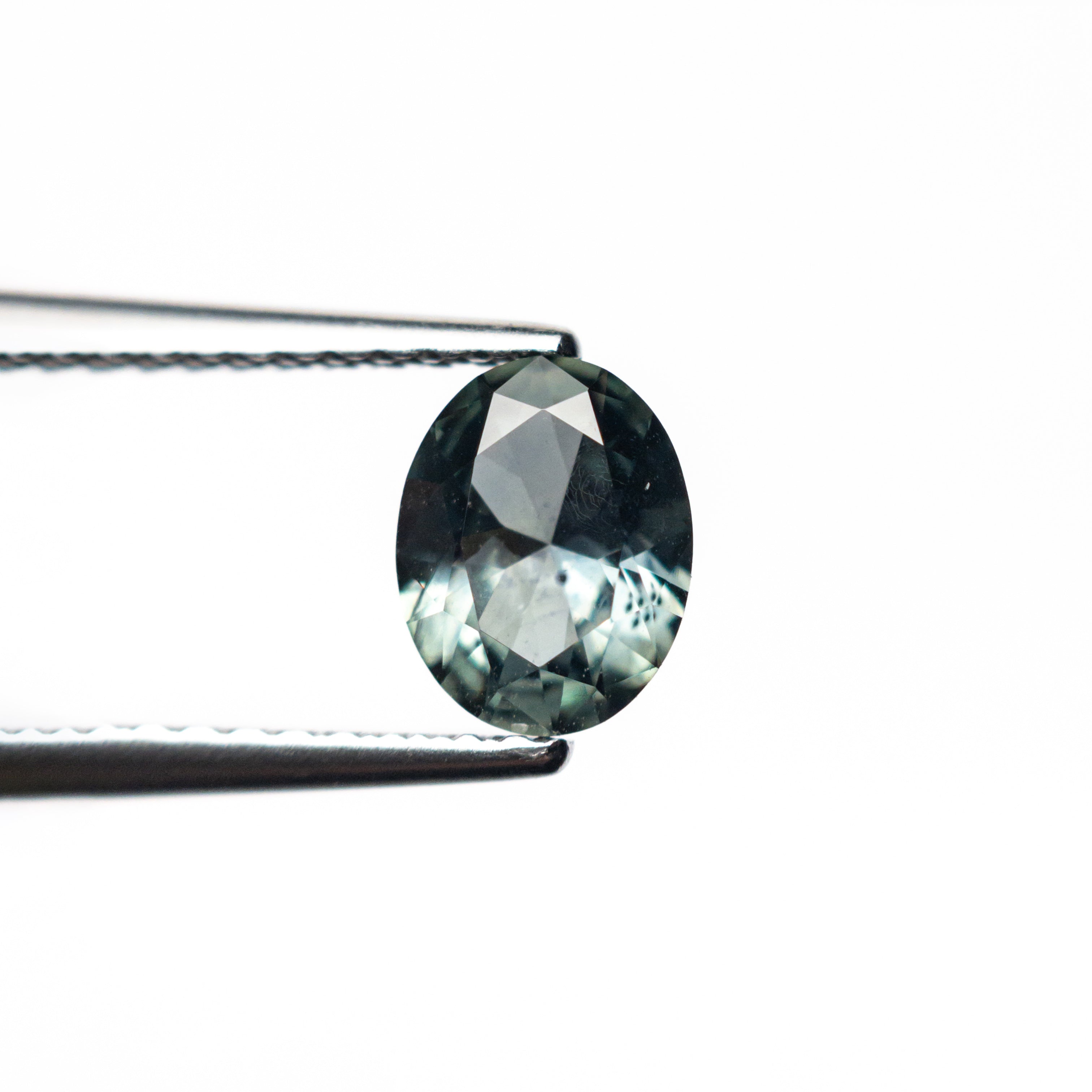 0.80ct 6.53x5.11x2.99mm Oval Brilliant Sapphire 26668-23