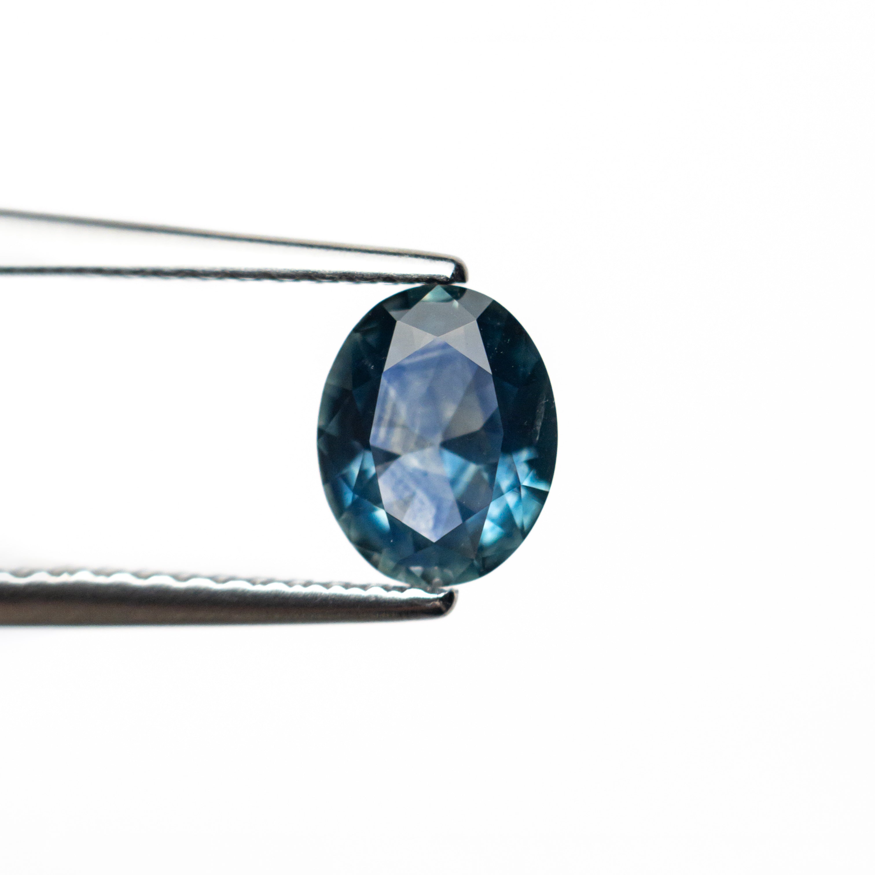 0.72ct 6.57x5.25x2.72mm Oval Brilliant Sapphire 26668-31