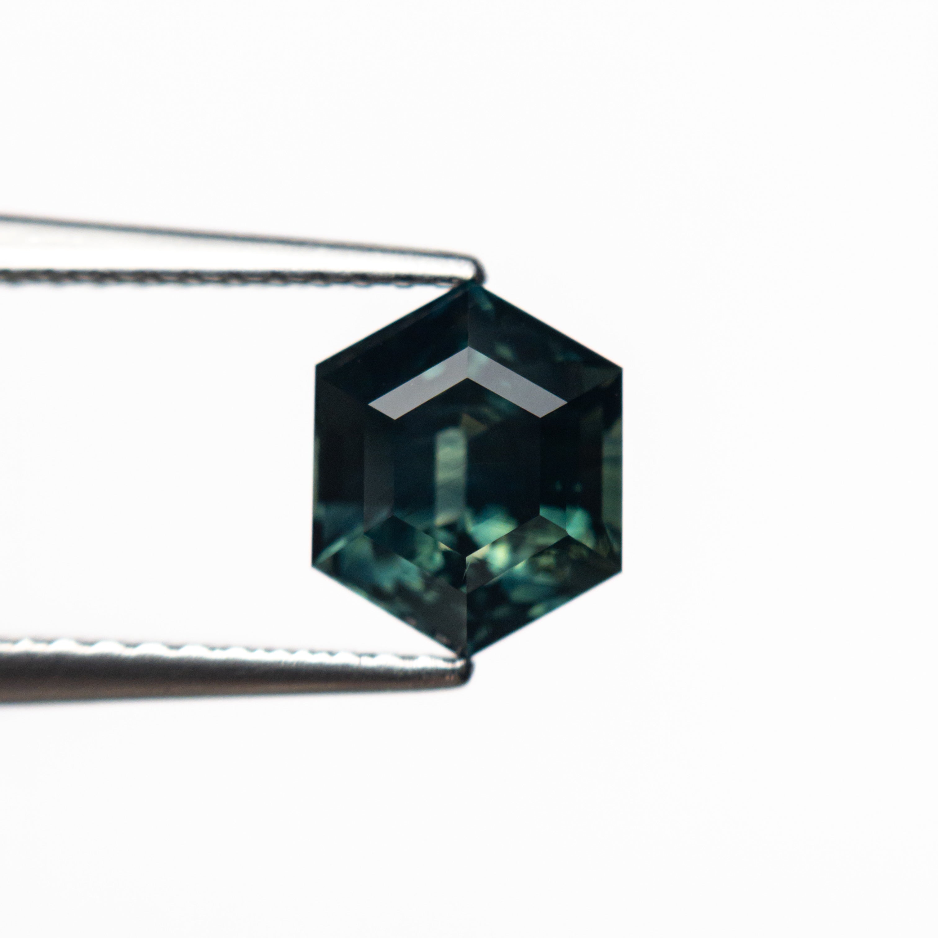 2.00ct 7.75x6.32x5.11mm Hexagon Step Cut Sapphire 26729-01