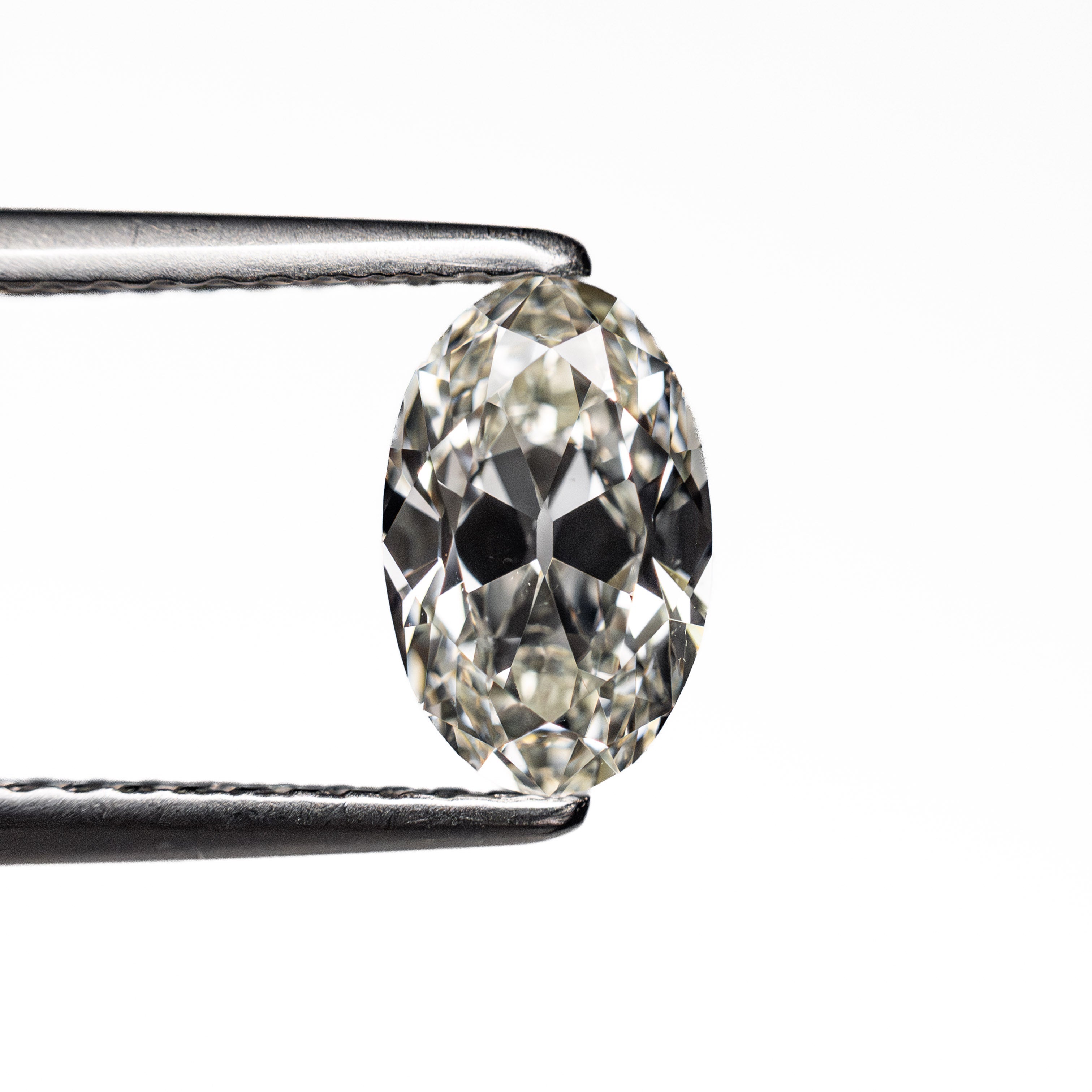 1.02ct 7.98x5.06x3.35mm GIA VVS2 J Modern Antique Oval Brilliant 26747-02