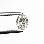 Load image into Gallery viewer, 0.70ct 6.09x4.50x3.04mm SI2 K Oval Brilliant 27065-05
