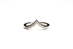 14K White Gold Constellation Low Chevron Natural Diamond Band
