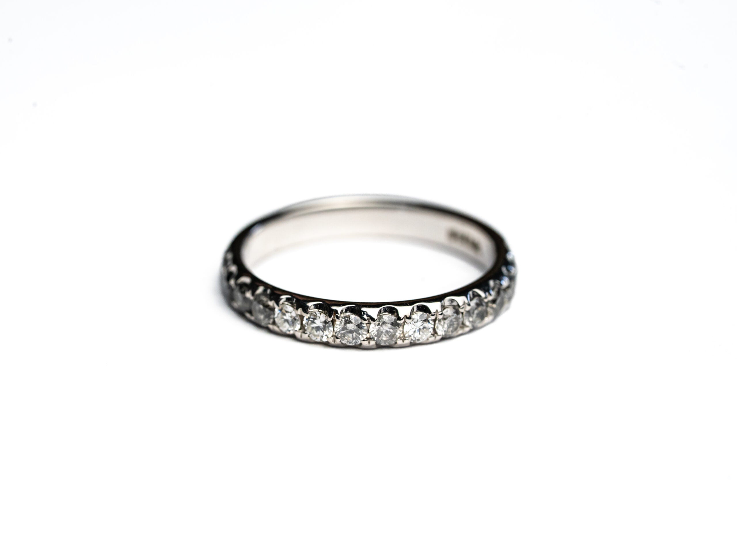14K White Gold Salt and Pepper Ombre Eclipse Natural Diamond Band