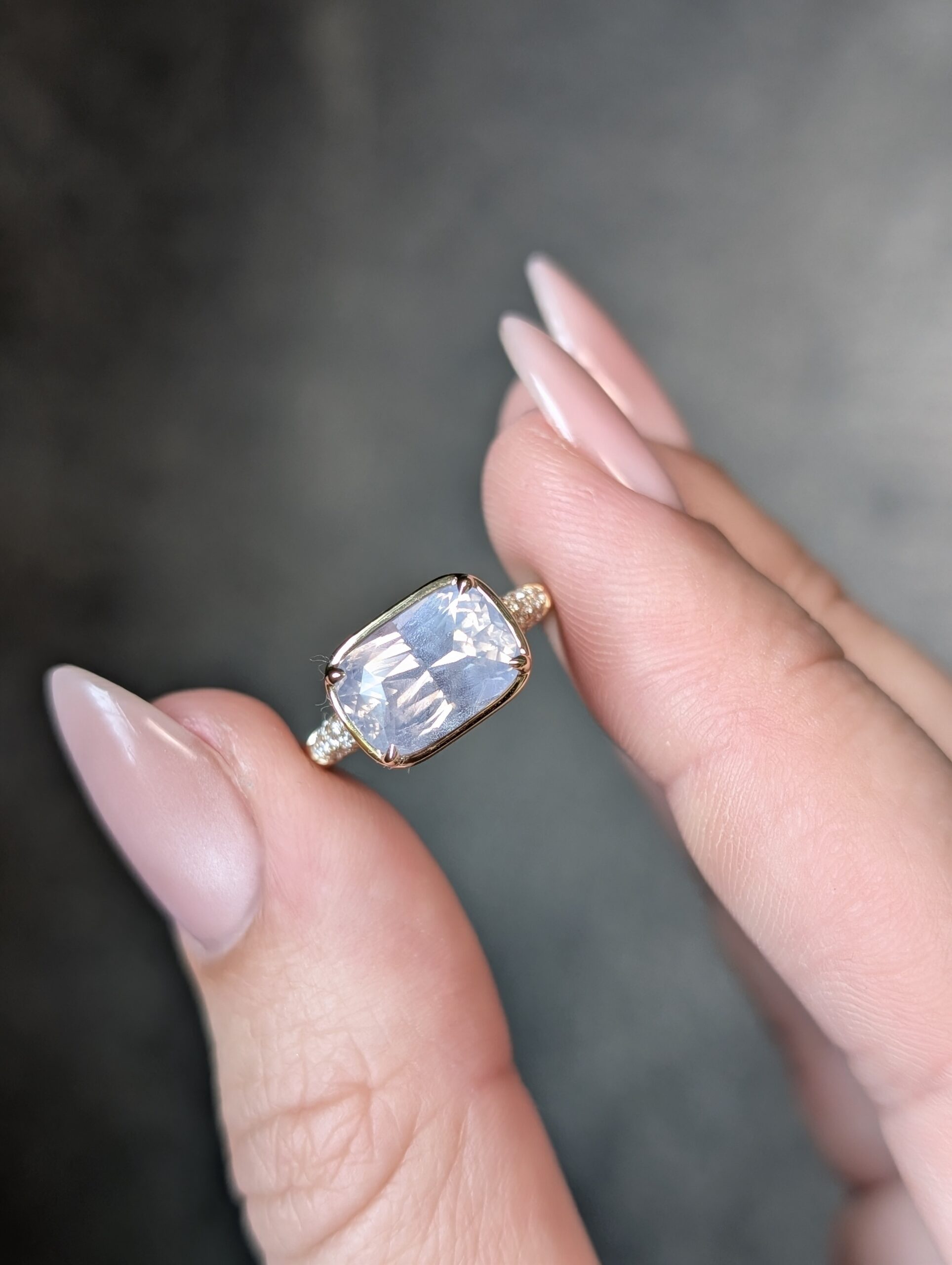 14K Yellow Gold 4.11ct Cushion Brilliant Sapphire Horizon Ring