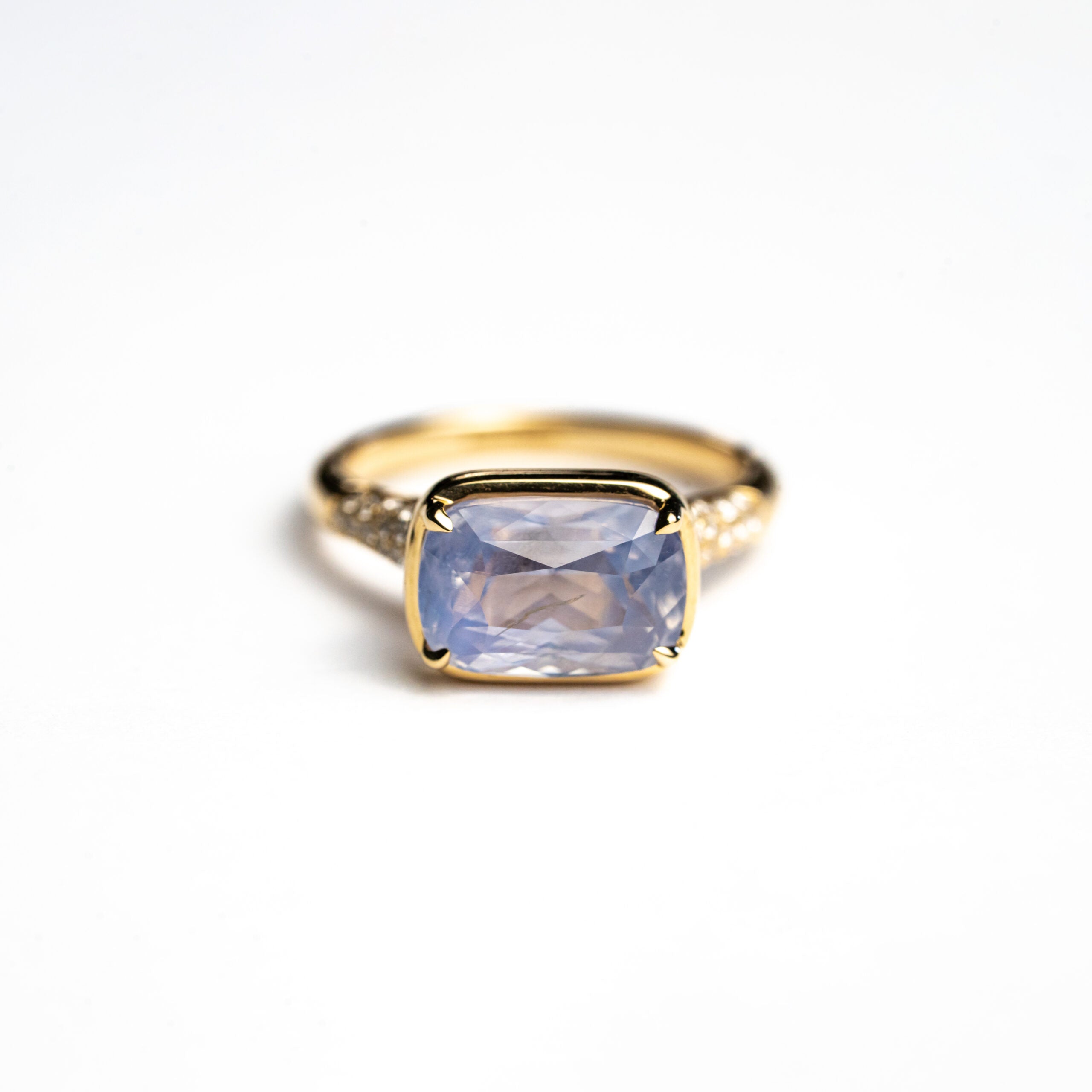 14K Yellow Gold 4.11ct Cushion Brilliant Sapphire Horizon Ring
