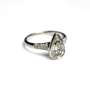 14K White Gold 1.66ct Pear Brilliant Diamond Icefall Ring