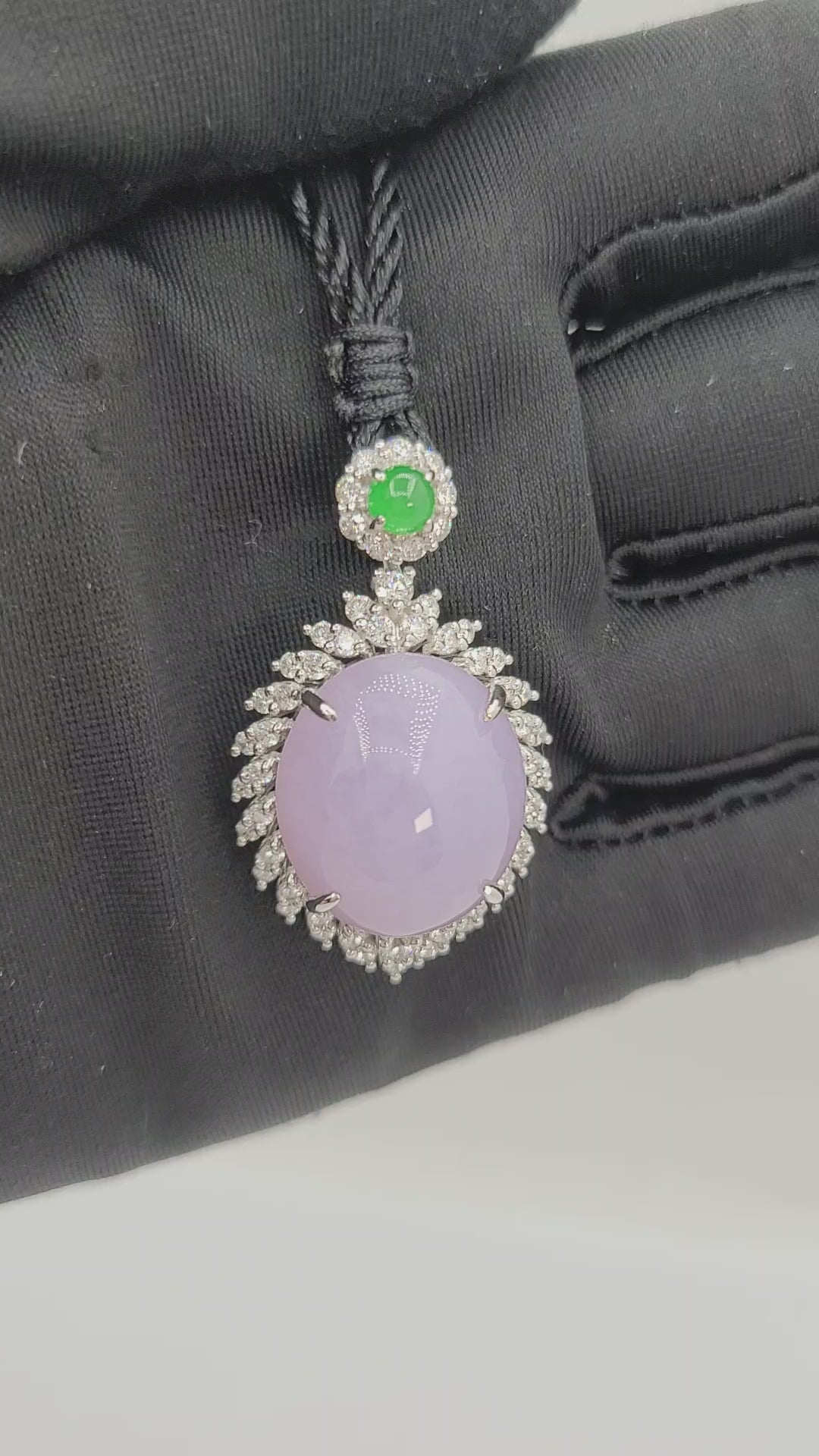 18K White Gold Icy Lavender Oval Shape Jadeite Jade Cabochon Pendant with Intense Green Round Cabochon and set with Natural Diamonds