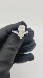 Load and play video in Gallery viewer, 14K White Gold Pear Brilliant Cut Lab Grown Diamond V Shape Ring
