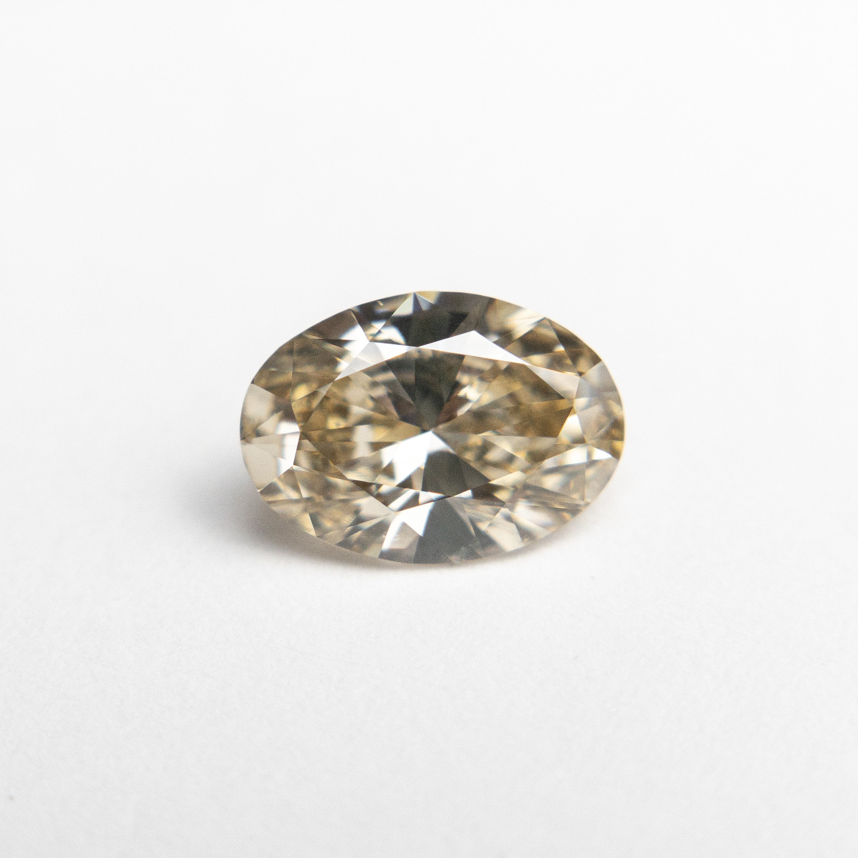 1.00ct 7.92x5.62x3.35mm Oval Brilliant 18709-04 - Misfit Diamonds
