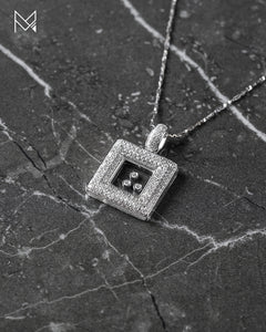 Moving Diamond Pendant 18K White Gold