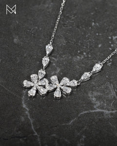 18K White Gold Flower Diamond Necklace