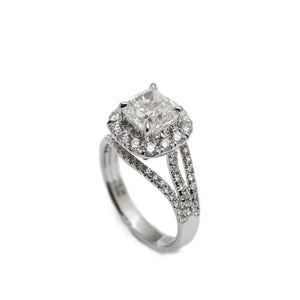 18K White Gold 2CT Cushion Shape Diamond Ring with Custom Halo