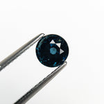 Load image into Gallery viewer, 0.95ct 5.31x5.26x4.18mm Round Brilliant Sapphire 20990-03
