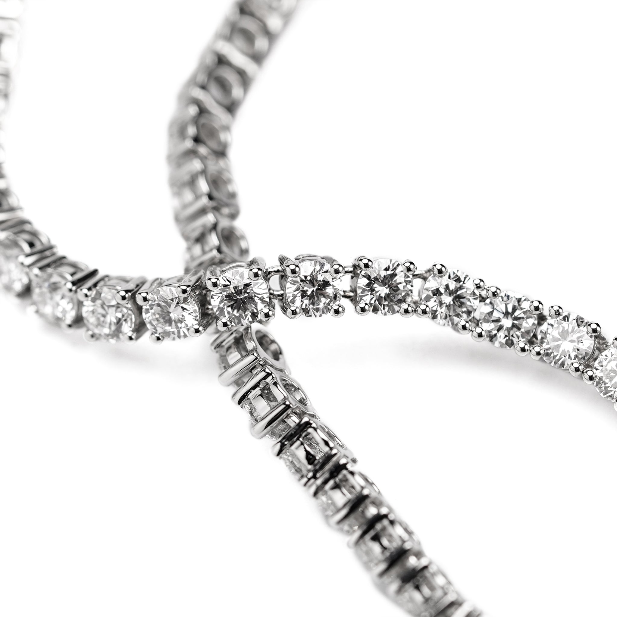 18K White Gold Diamond Tennis Necklace (19CT)