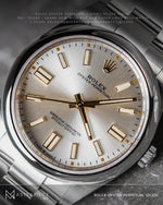 Load image into Gallery viewer, Rolex Oyster Perpetual 41mm Silver Gold Oyster Watch 124300
